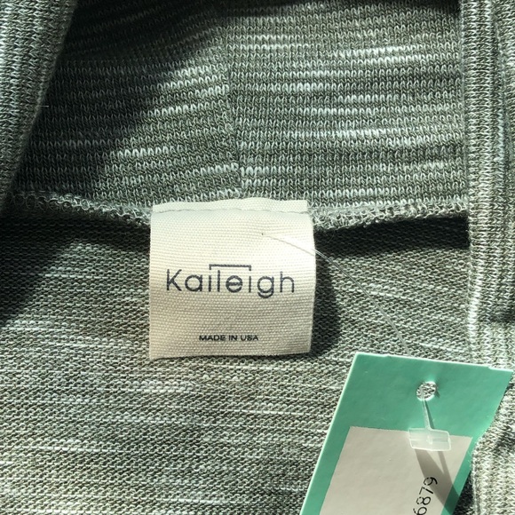 Stitch Fix cowl neck top Sz M - Picture 3 of 3